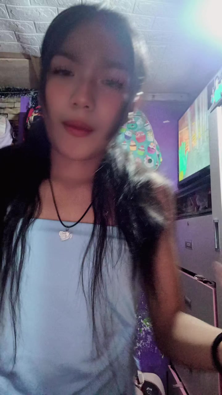 @😍 chama lamas bella luciana😍
