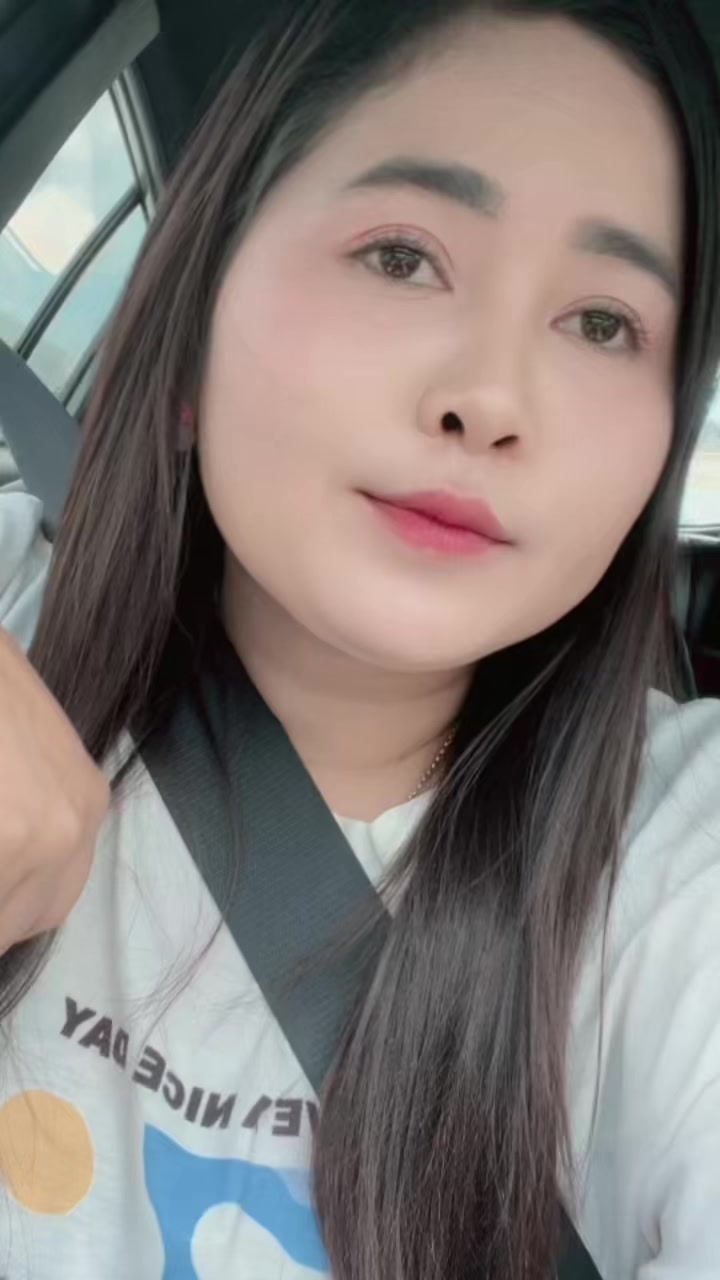 @🦋ပန်းနု🩵