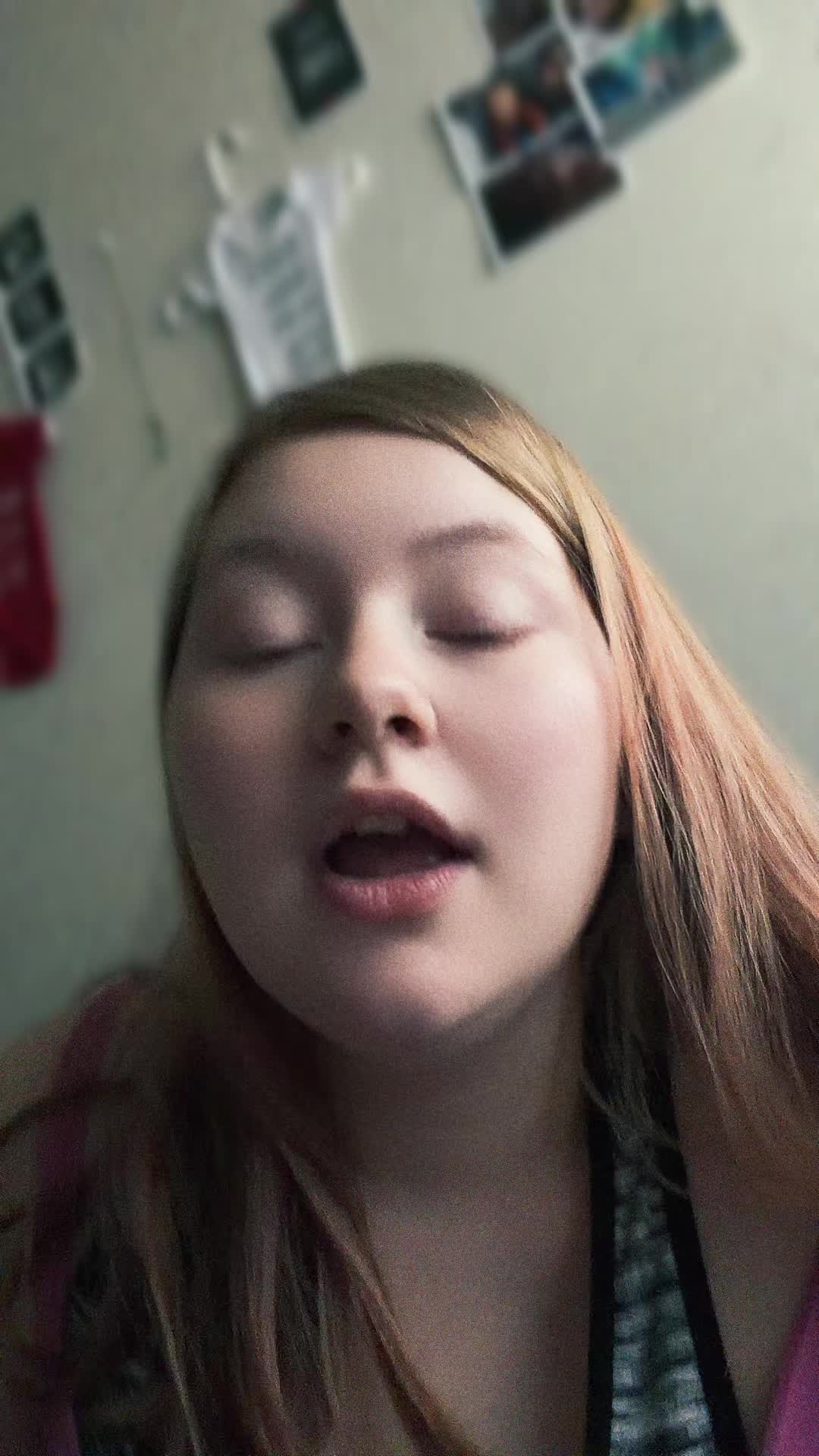 @Ella bear💚🥰