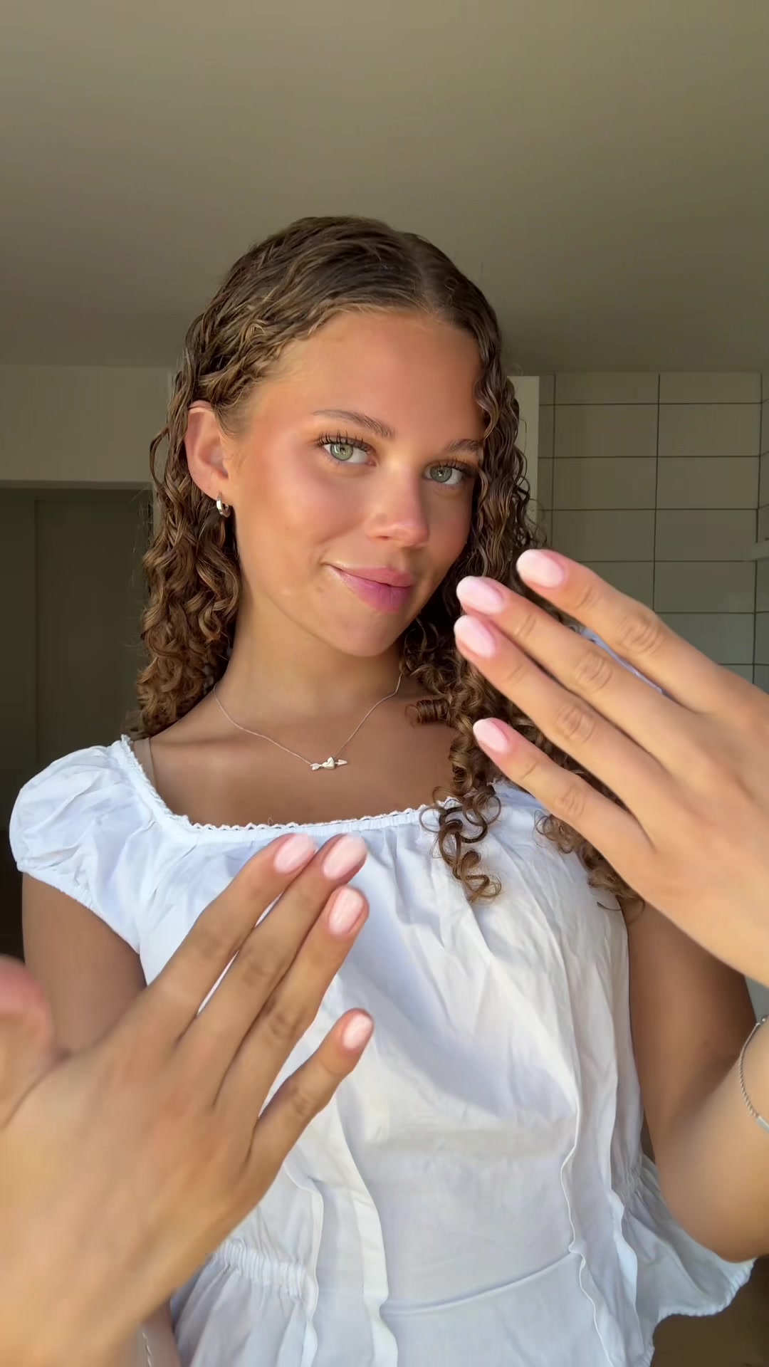 @tillajosephine