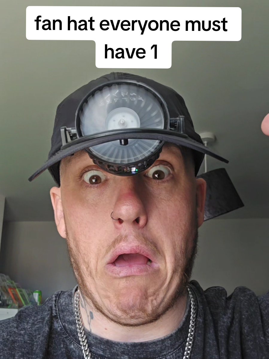@BIG Liam Reviews