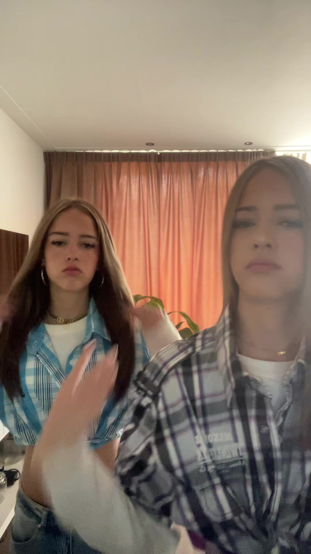 @DuoQueens.eh