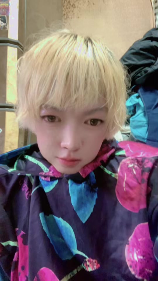 @ヤニ猫(マッシュ）