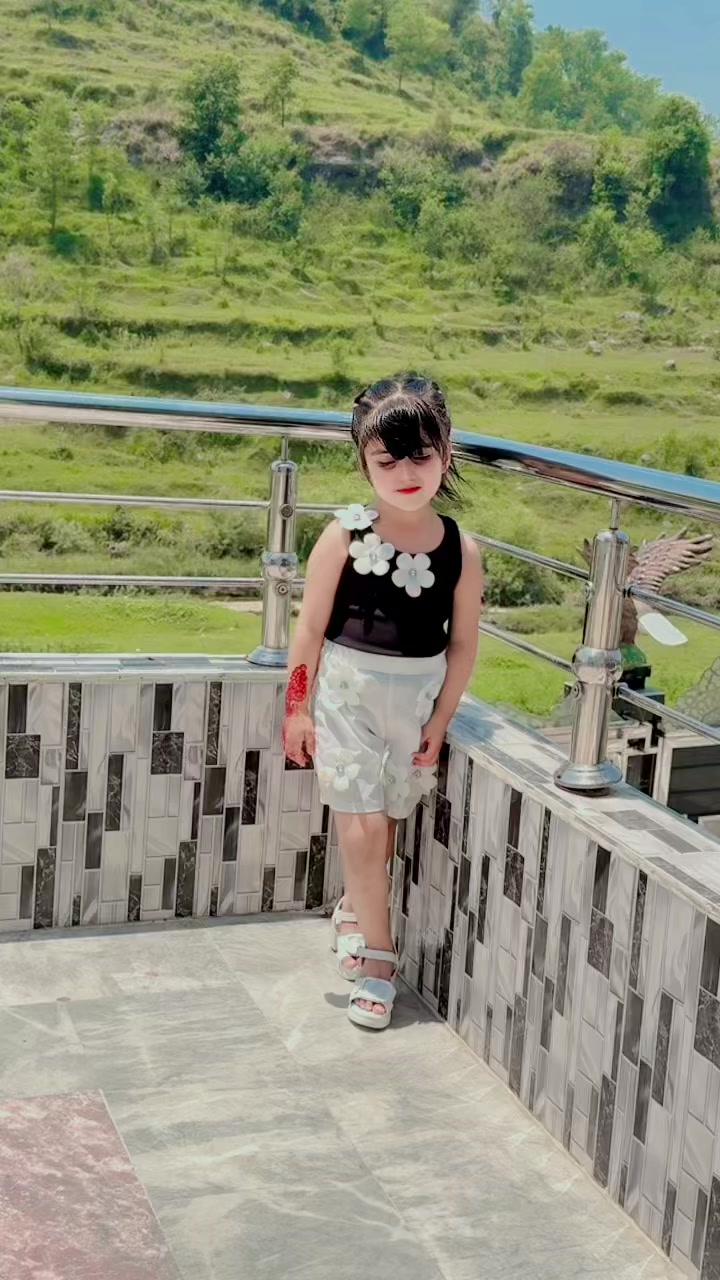 @Insha Rani