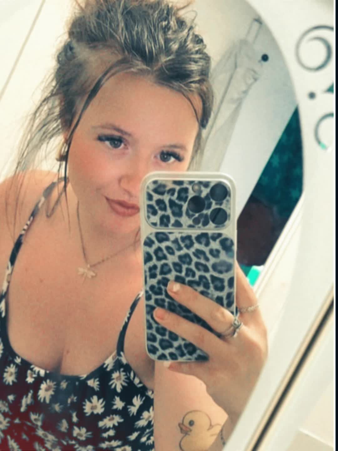@lara_humby_23