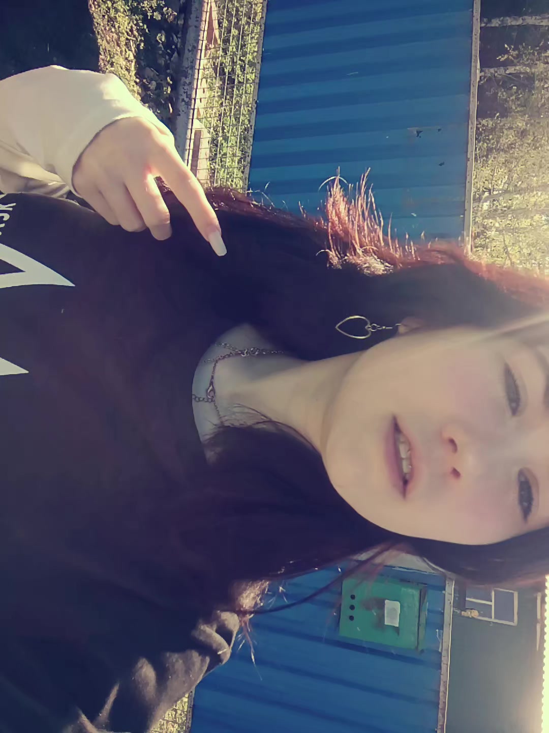 @...