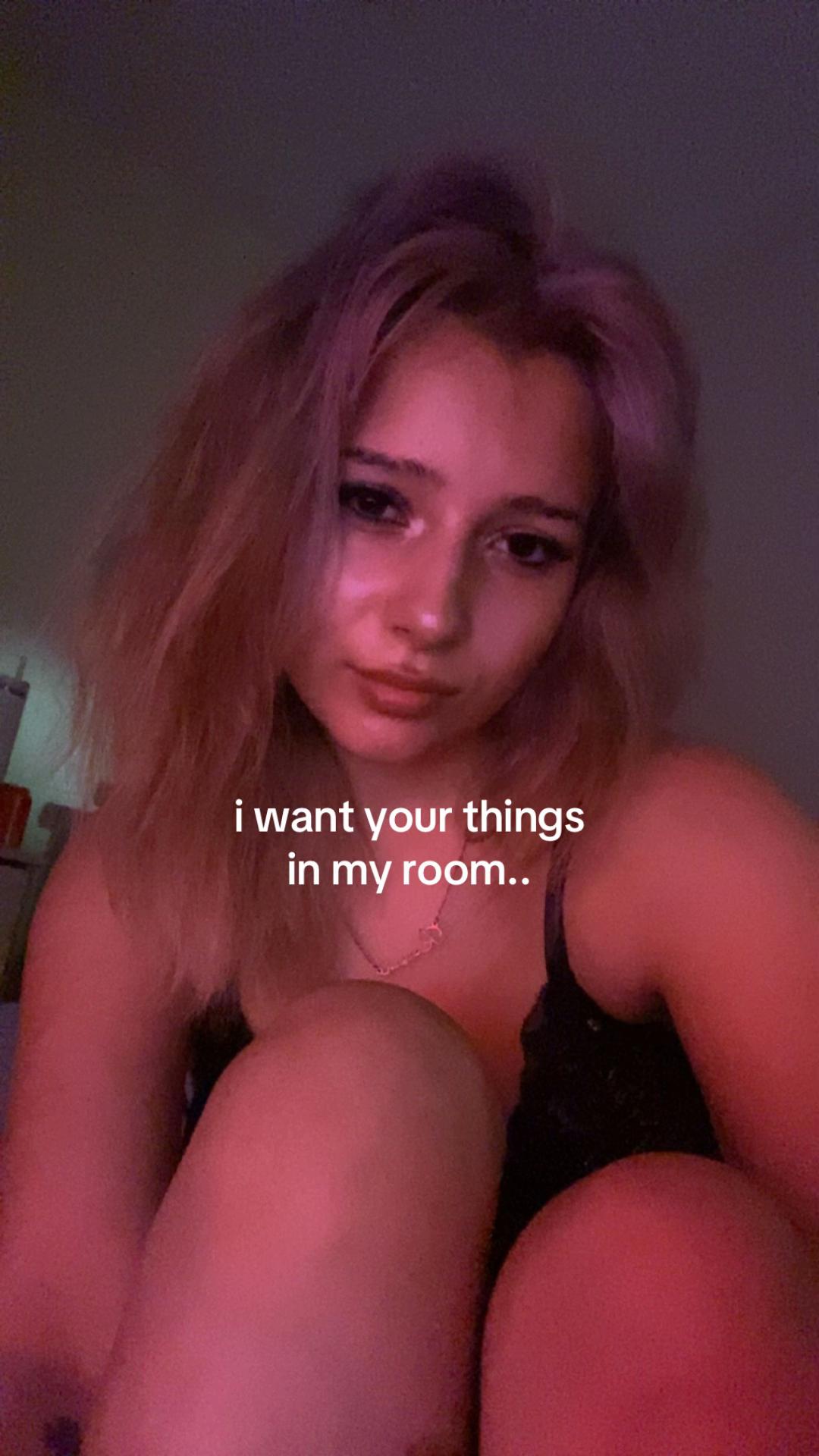 @r&oacute;is&iacute;n🍒