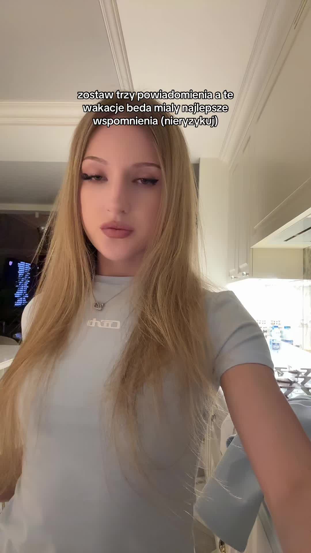 @!𝐠: 𝐱𝐰𝐢𝐢𝐤𝐮𝐬𝐢𝐚