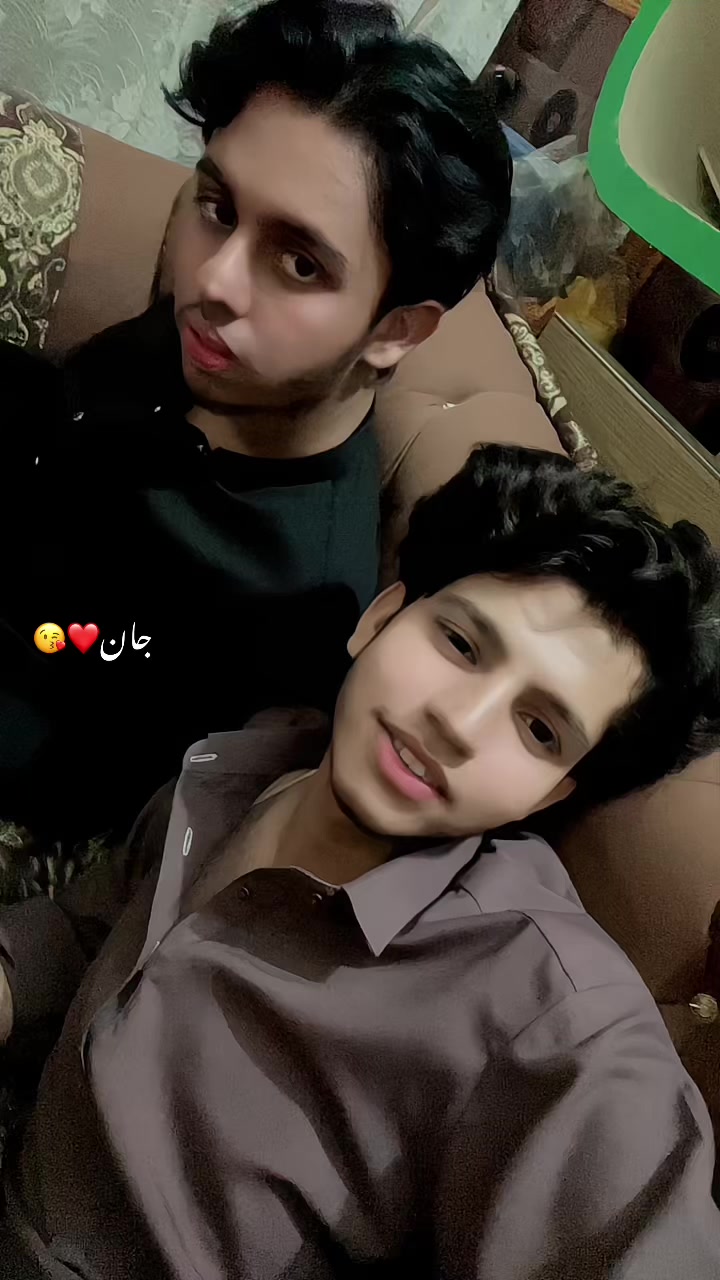 @Maلik✌️