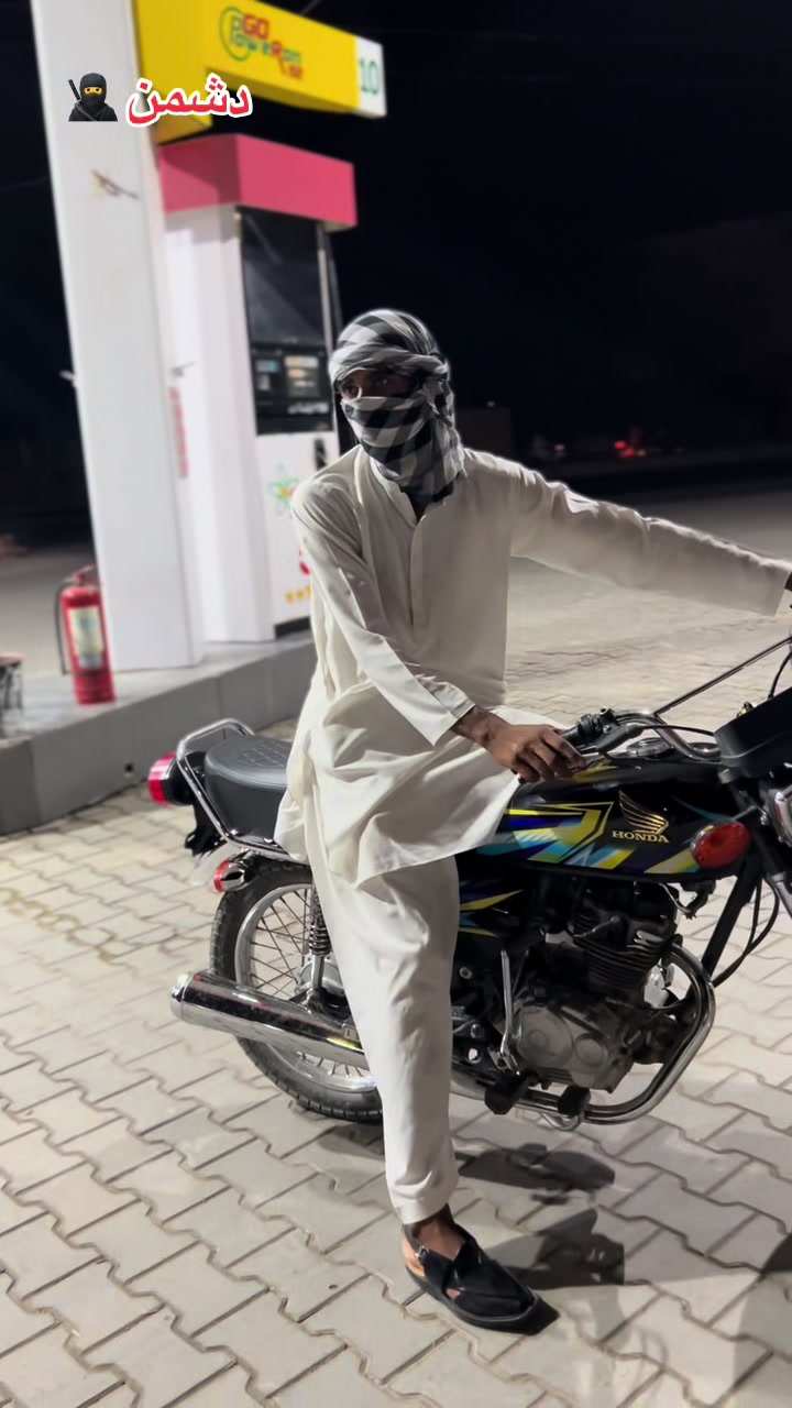 @کمانڈر ابوبکر گرواں