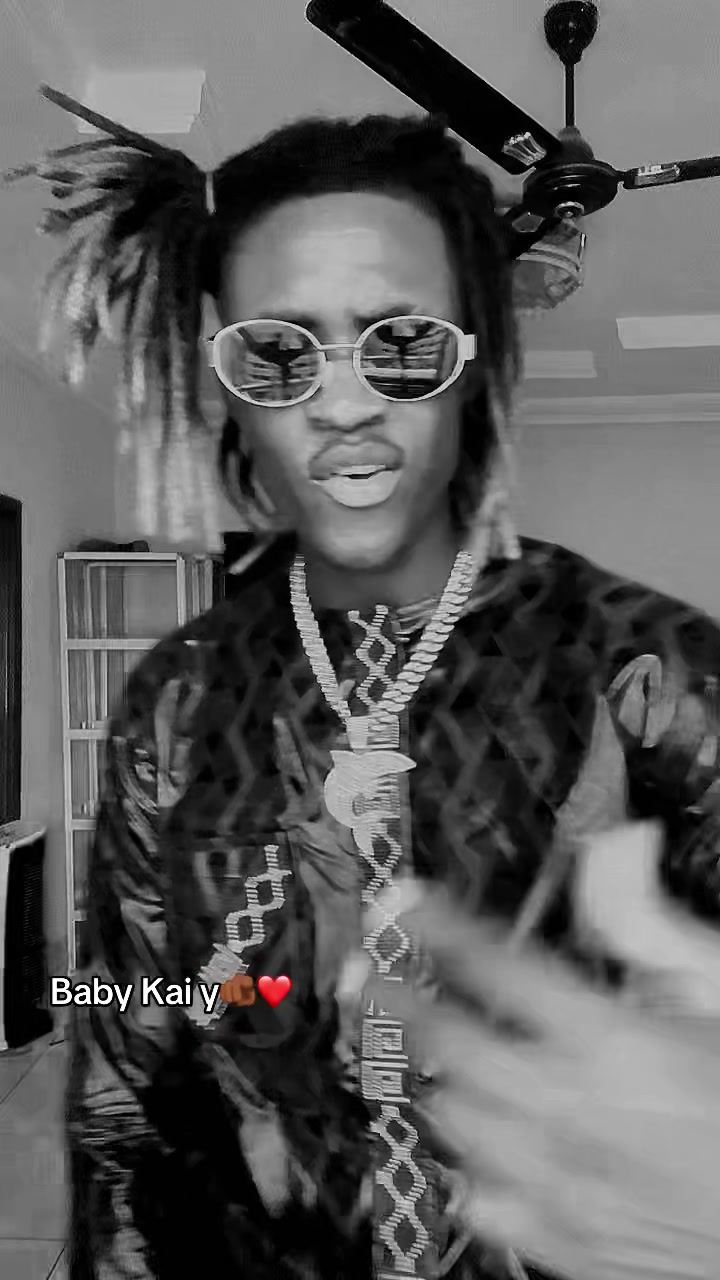 @𝒮𝐸𝒞𝒦𝒜𝒮𝐼𝒮✨🤴🇬🇲🎤