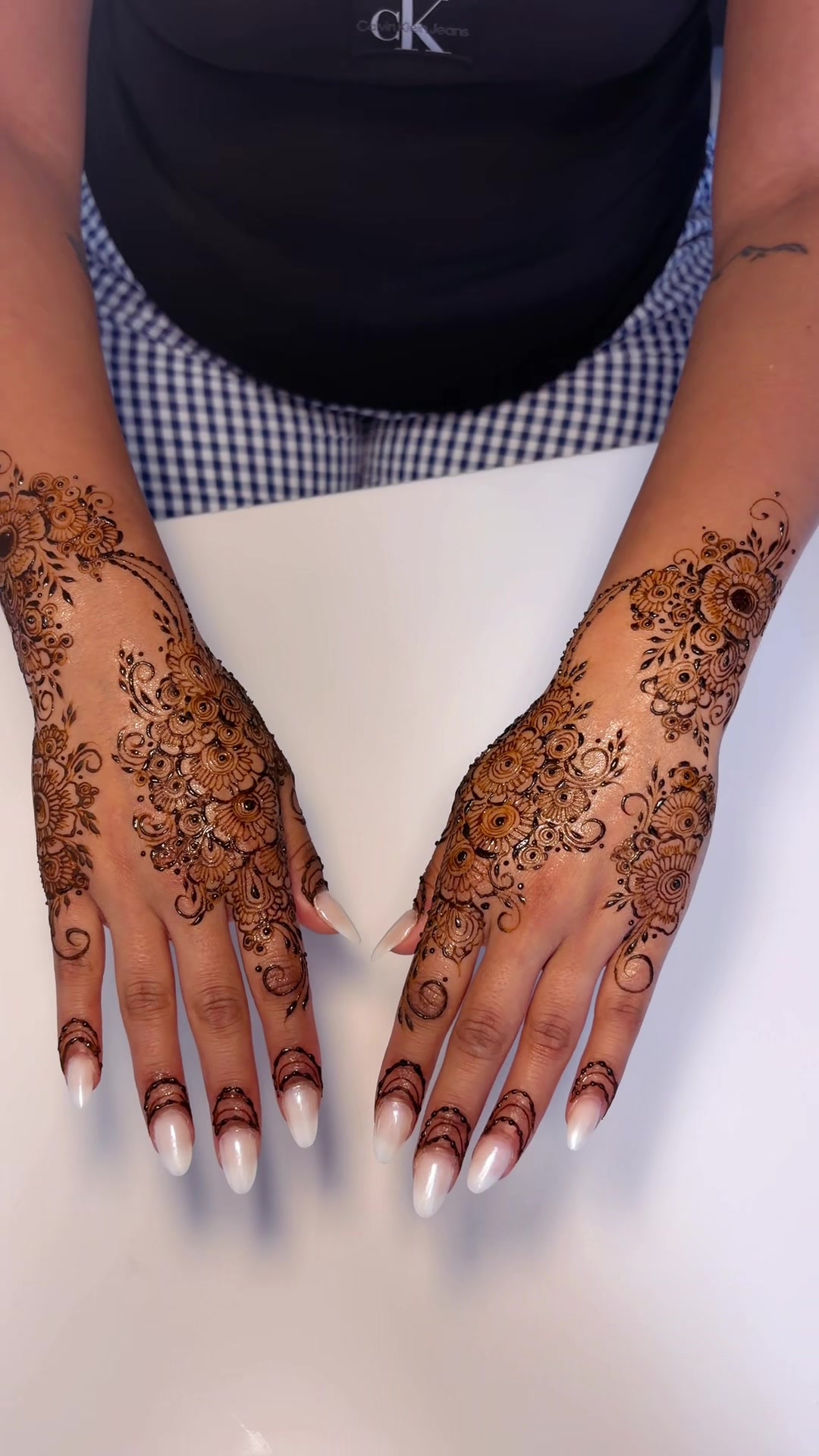 @ਈਸ਼ Mehndi