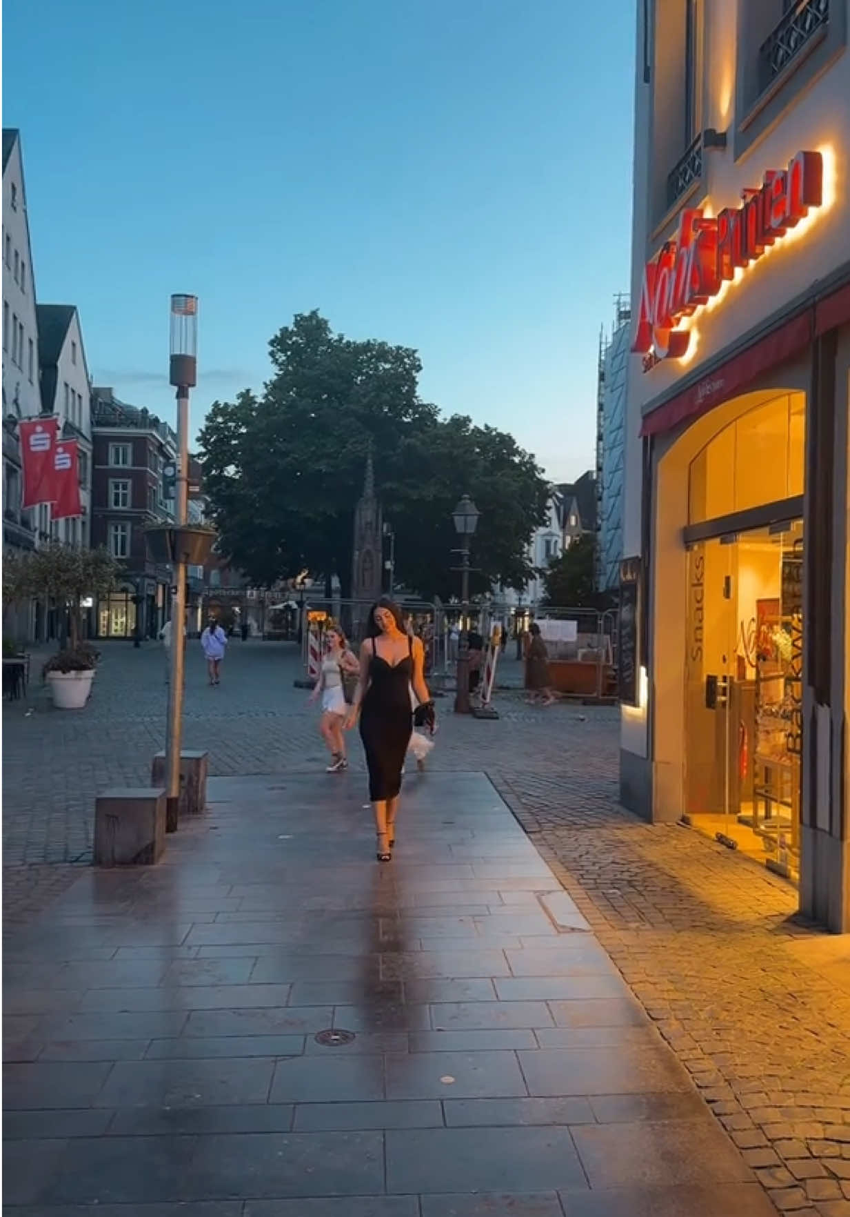 @Sofia