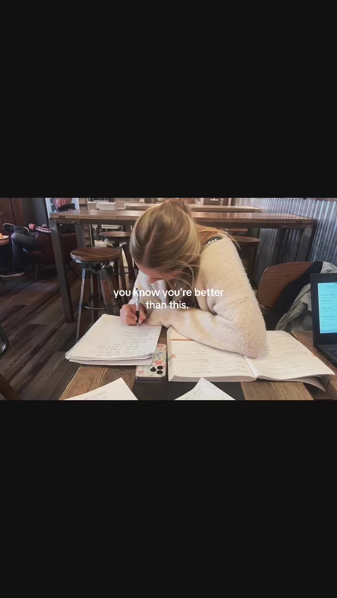 @Study with Aisha📚