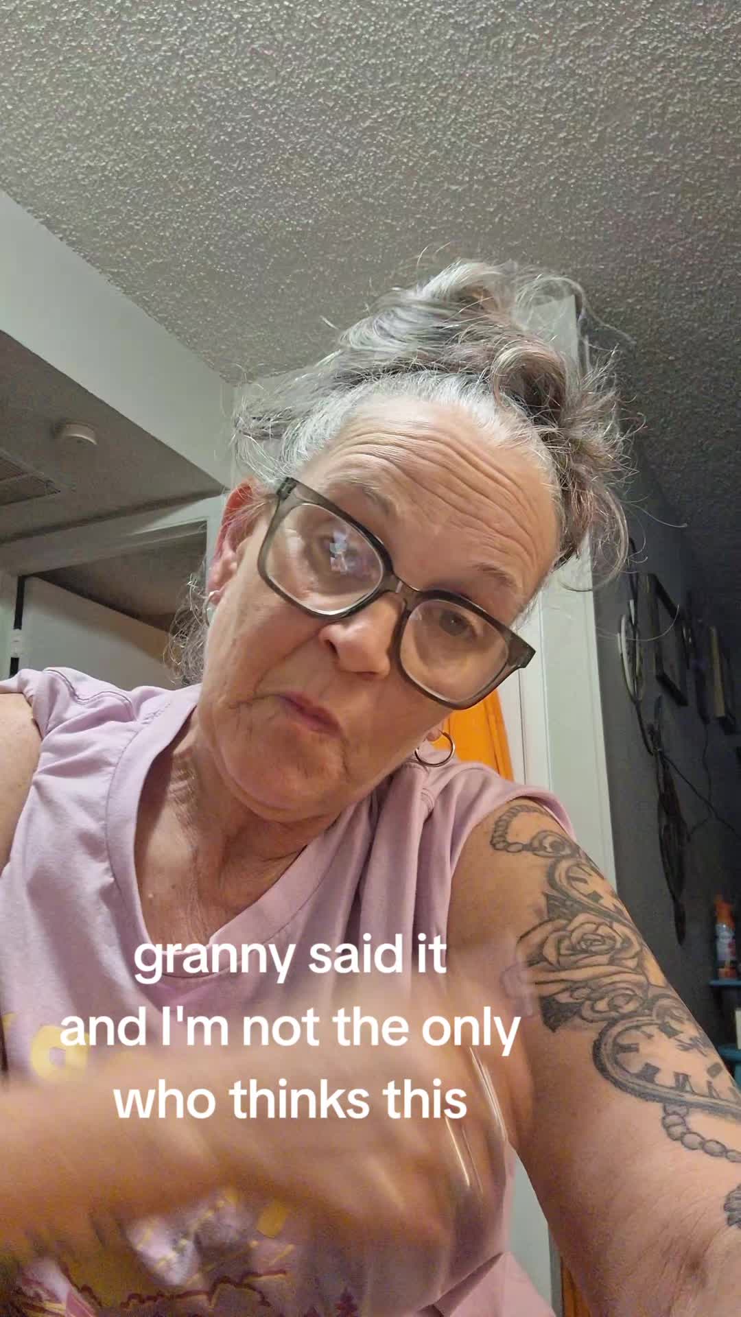 @granny at kitchen table 🎼🎵❌️
