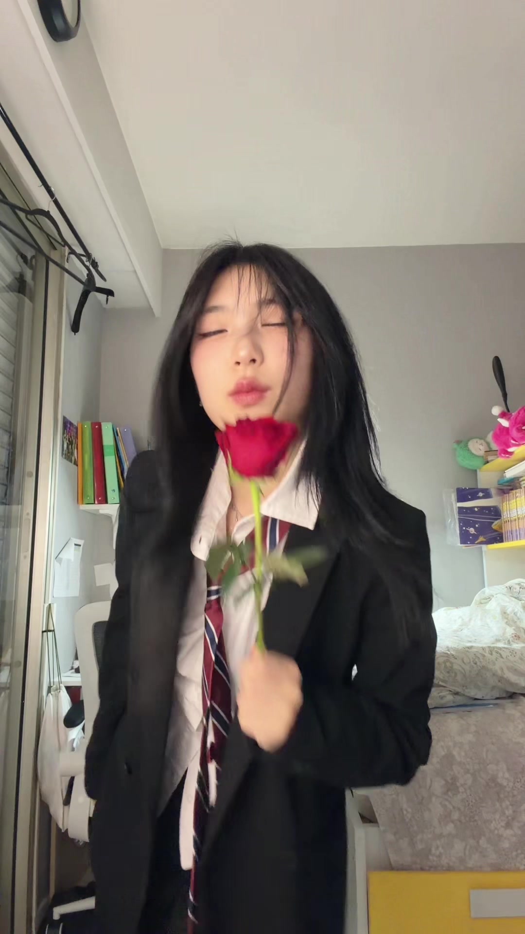 @𝑯𝒂𝒚𝒆𝒐𝒏𝒊