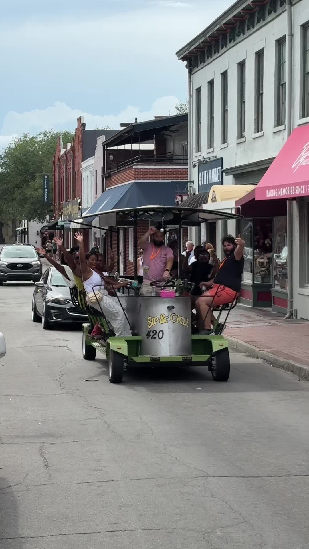 @Savannah Sip and Cycle