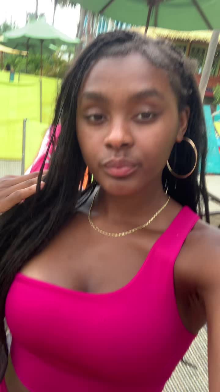 @SydneyThaBhaddest