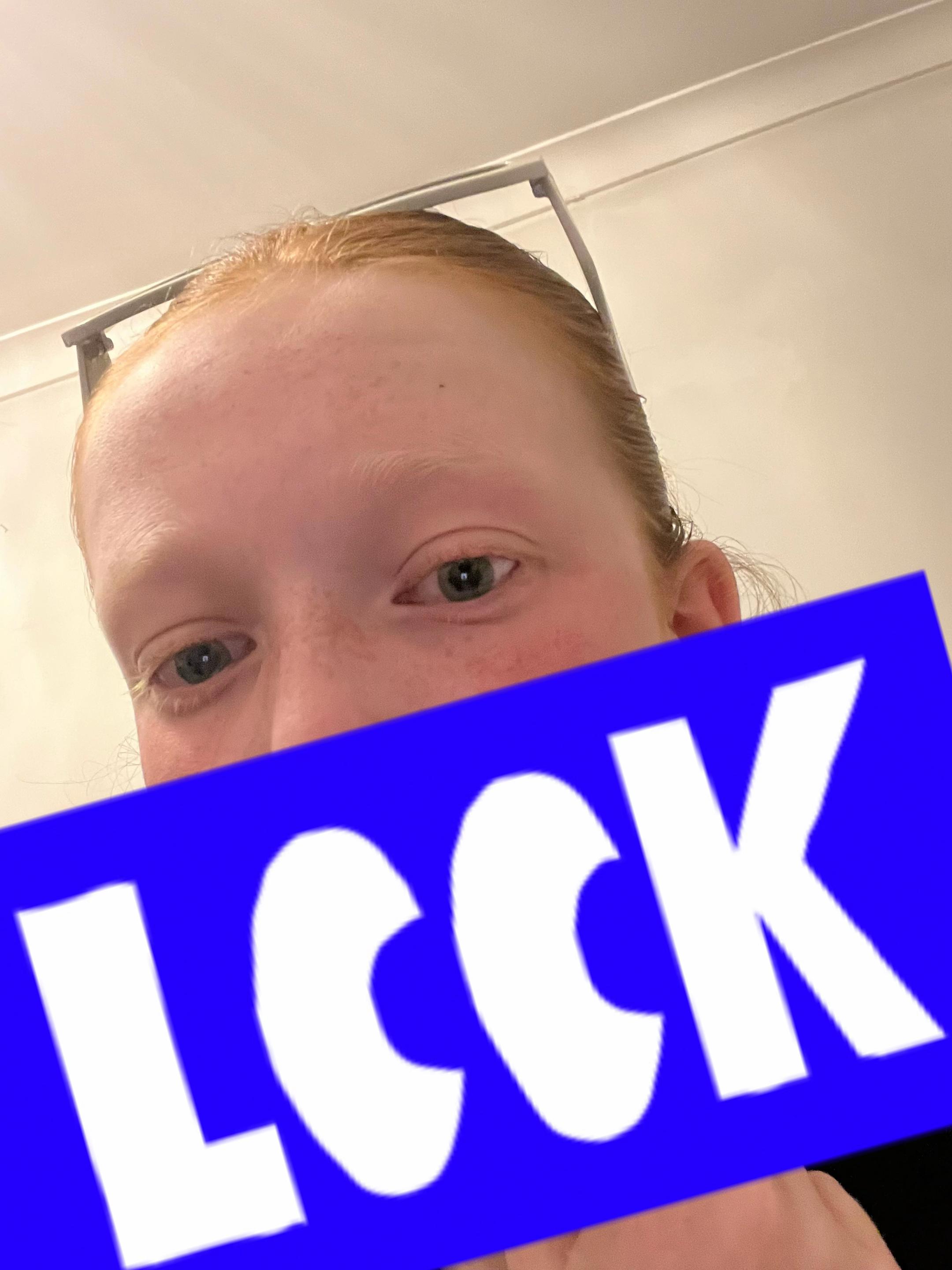 @sophie🤍💋❤️
