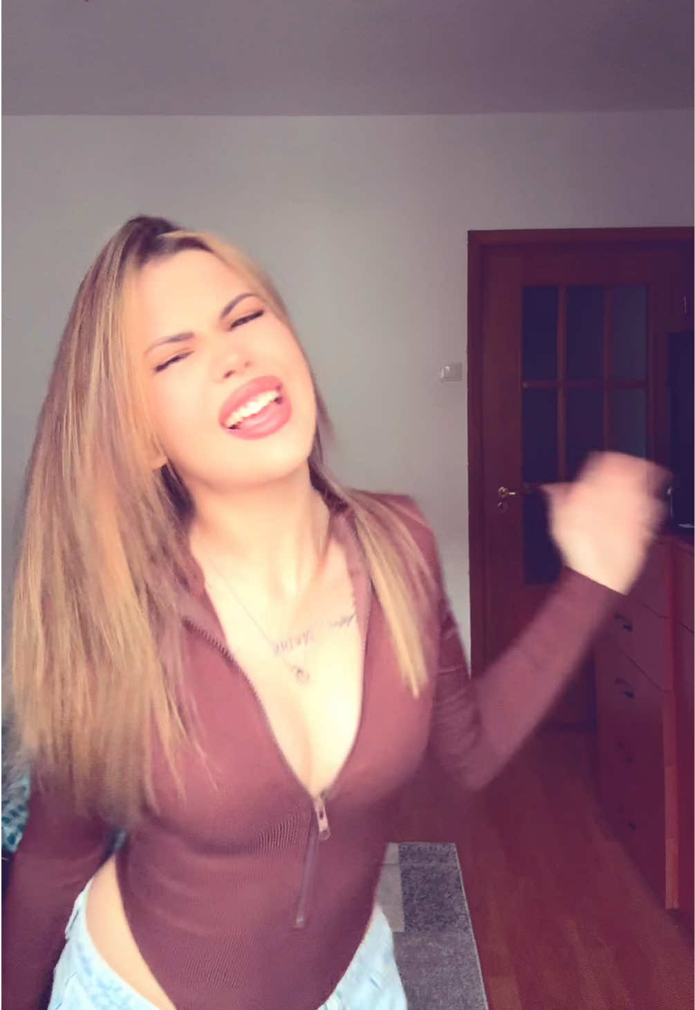 @Iulia🎀