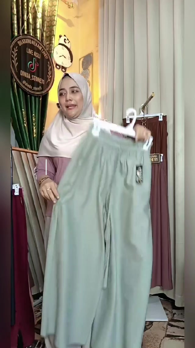 @Dinda_Store11