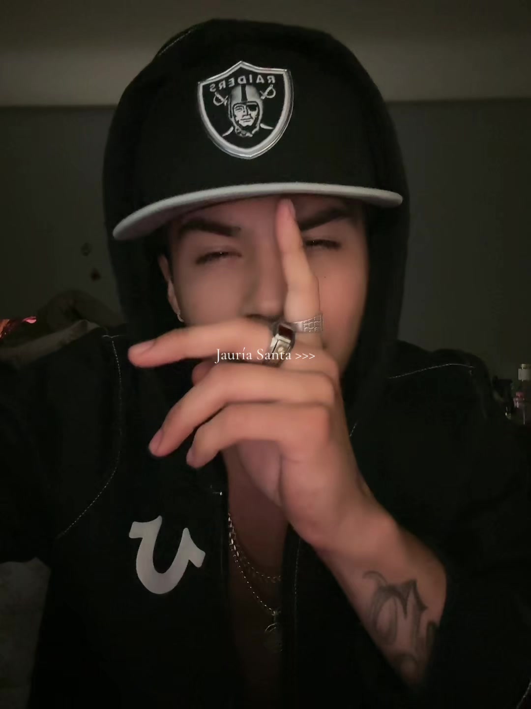 @ĘL Kevin