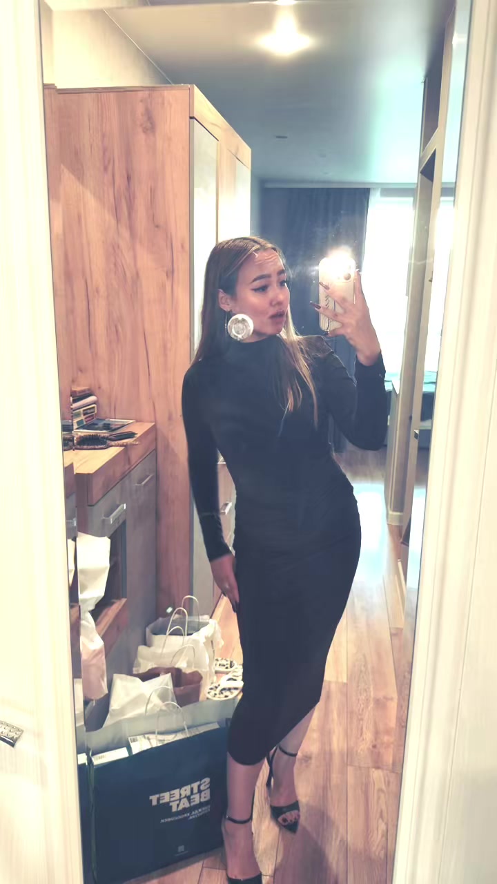 @aleonora.bu