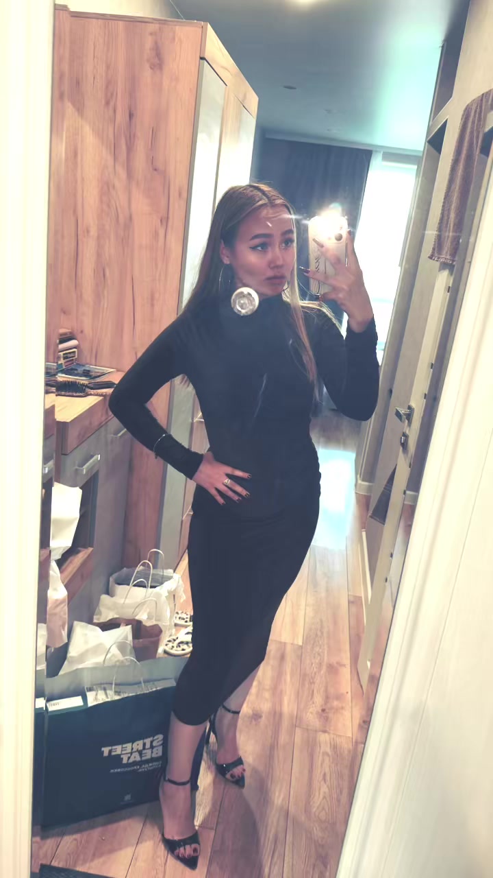 @aleonora.bu