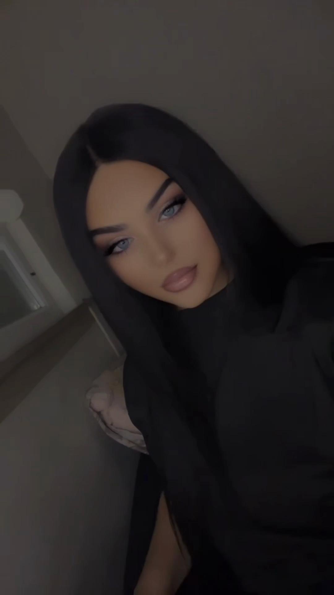 @𝐓𝒾𝓃𝓊𝓈𝒽𝑒 ❤️