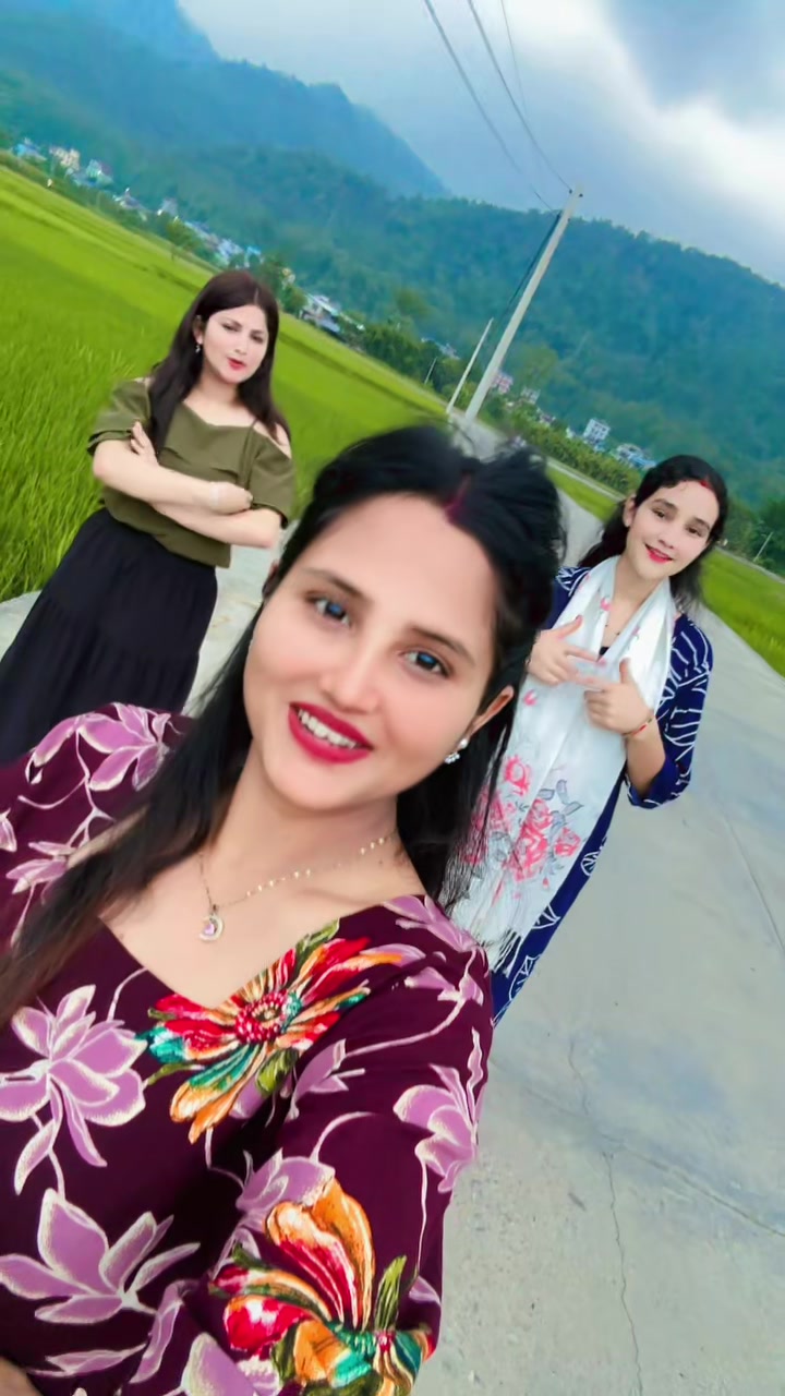 @Nishu Chimoriya Ghim