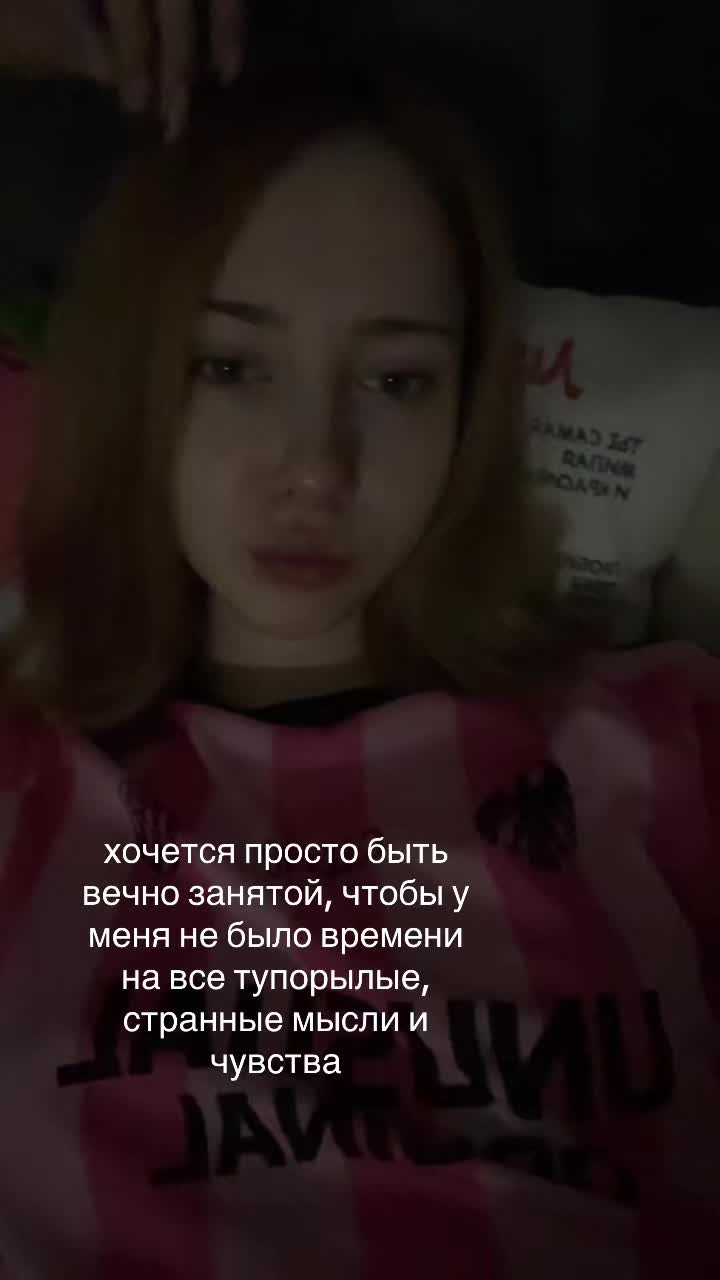 @stella_