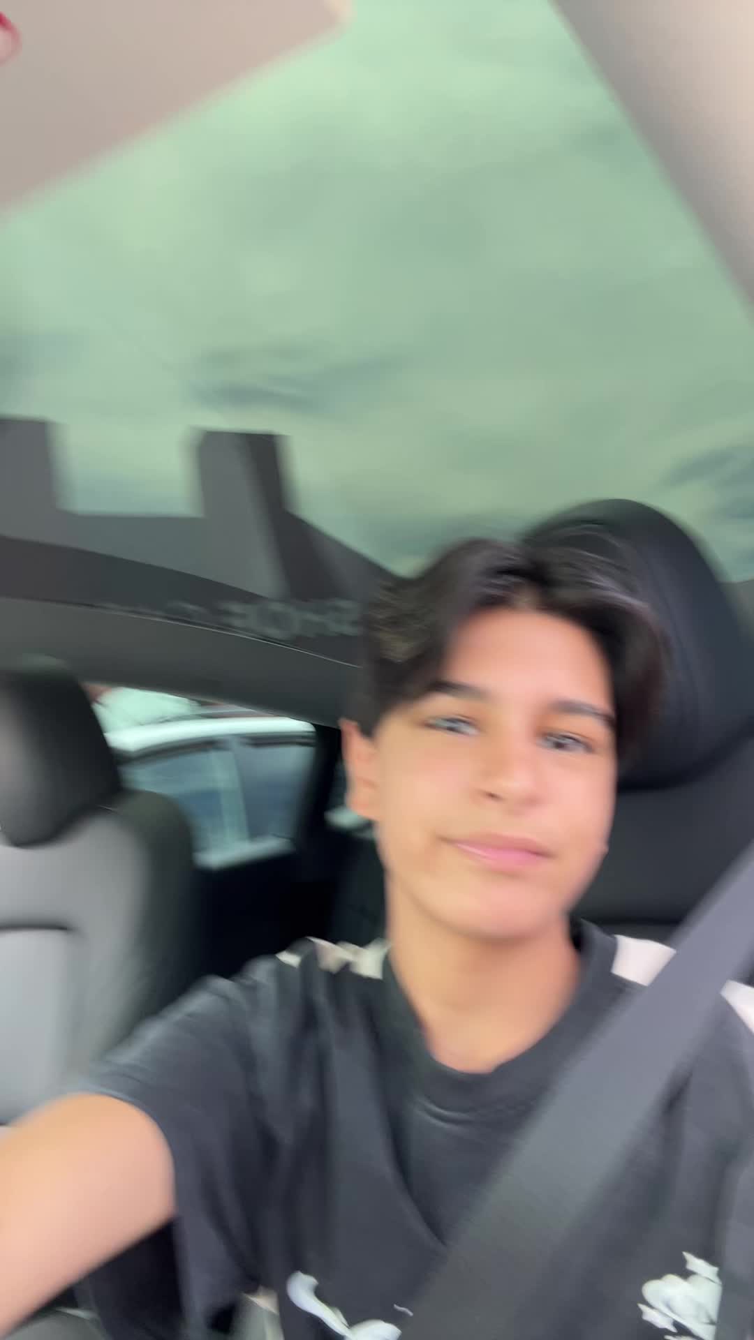 @E S H A N