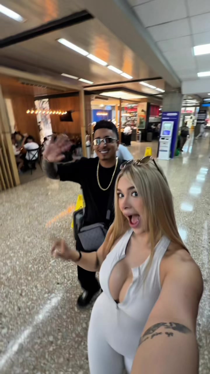 @Maria Julissa