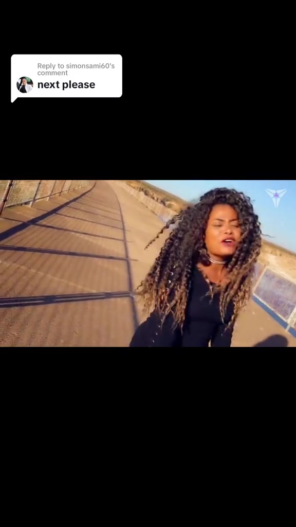 @Simon😍🇪🇷&yen;_~yoley