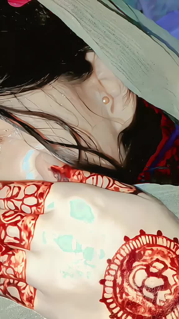 @༺ 🍁𝑬𝒚𝒆𝒔 𝒒𝒖𝒆𝒆𝒏🍁 ༻