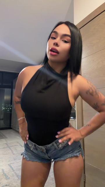 @ninasuarz
