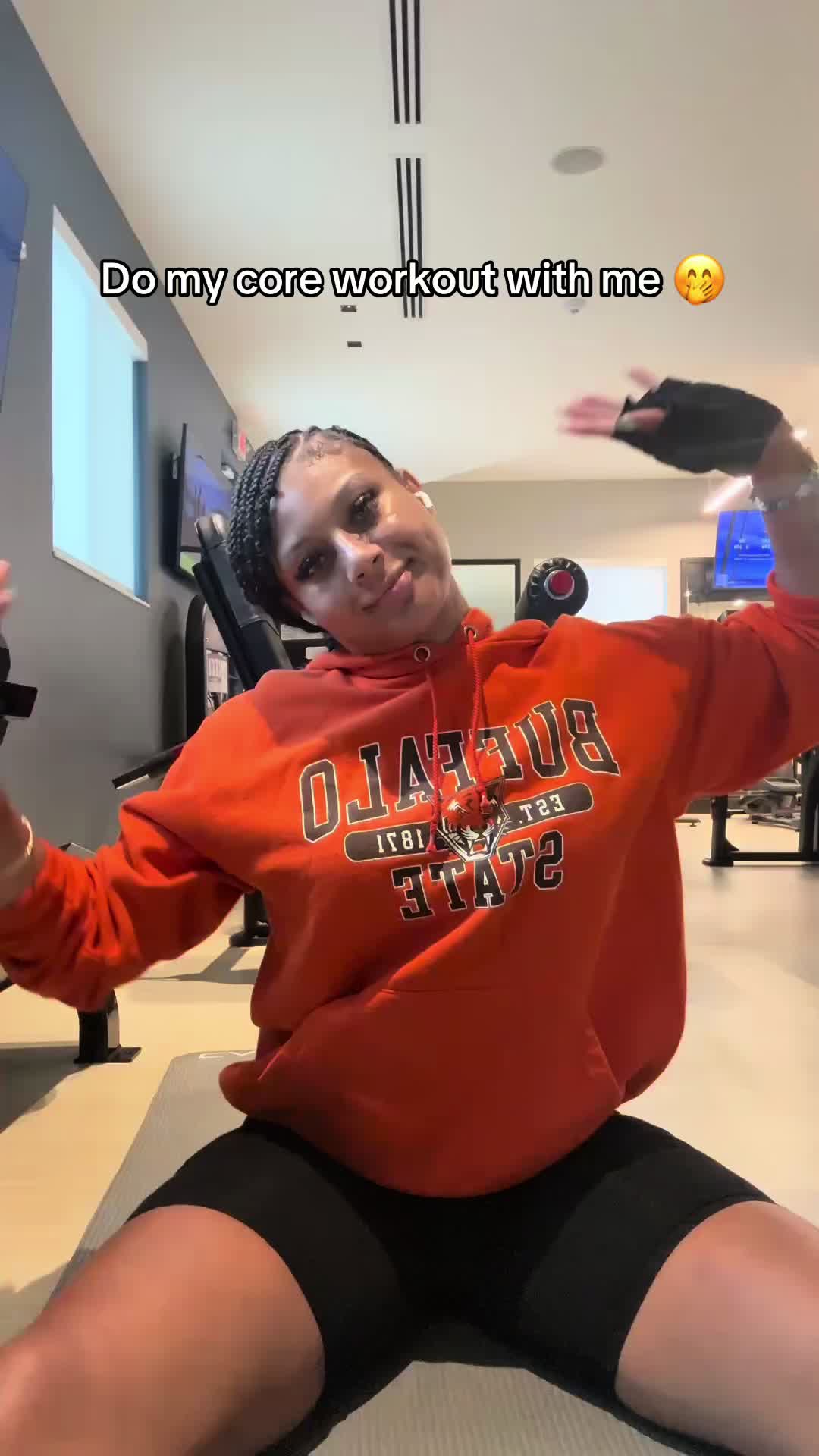 @KeepingupwithAdrii🫦