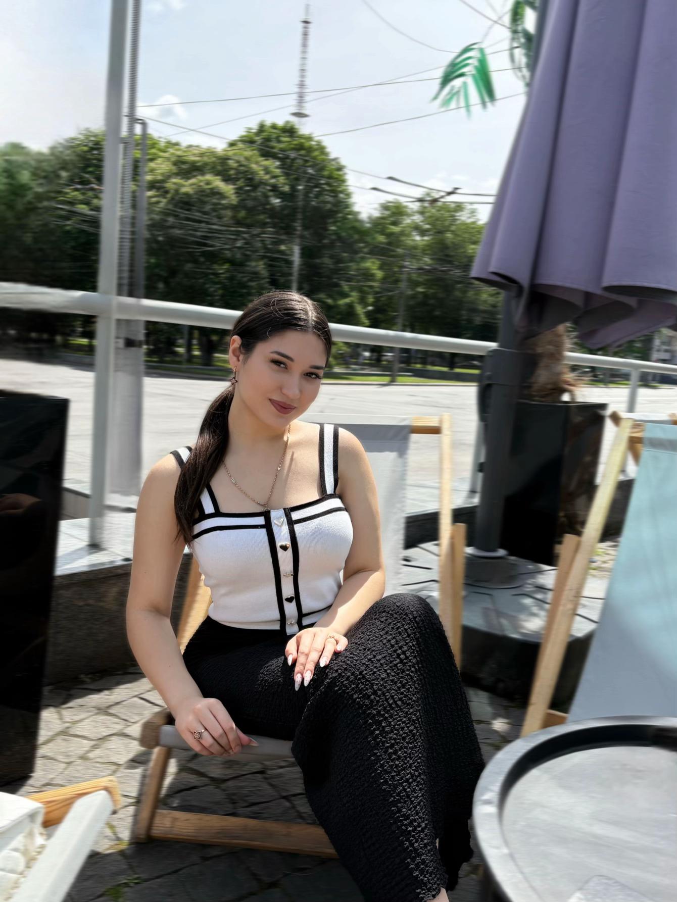 @𝓚𝓻𝓲𝓼𝓽𝓲𝓷𝓪🖤