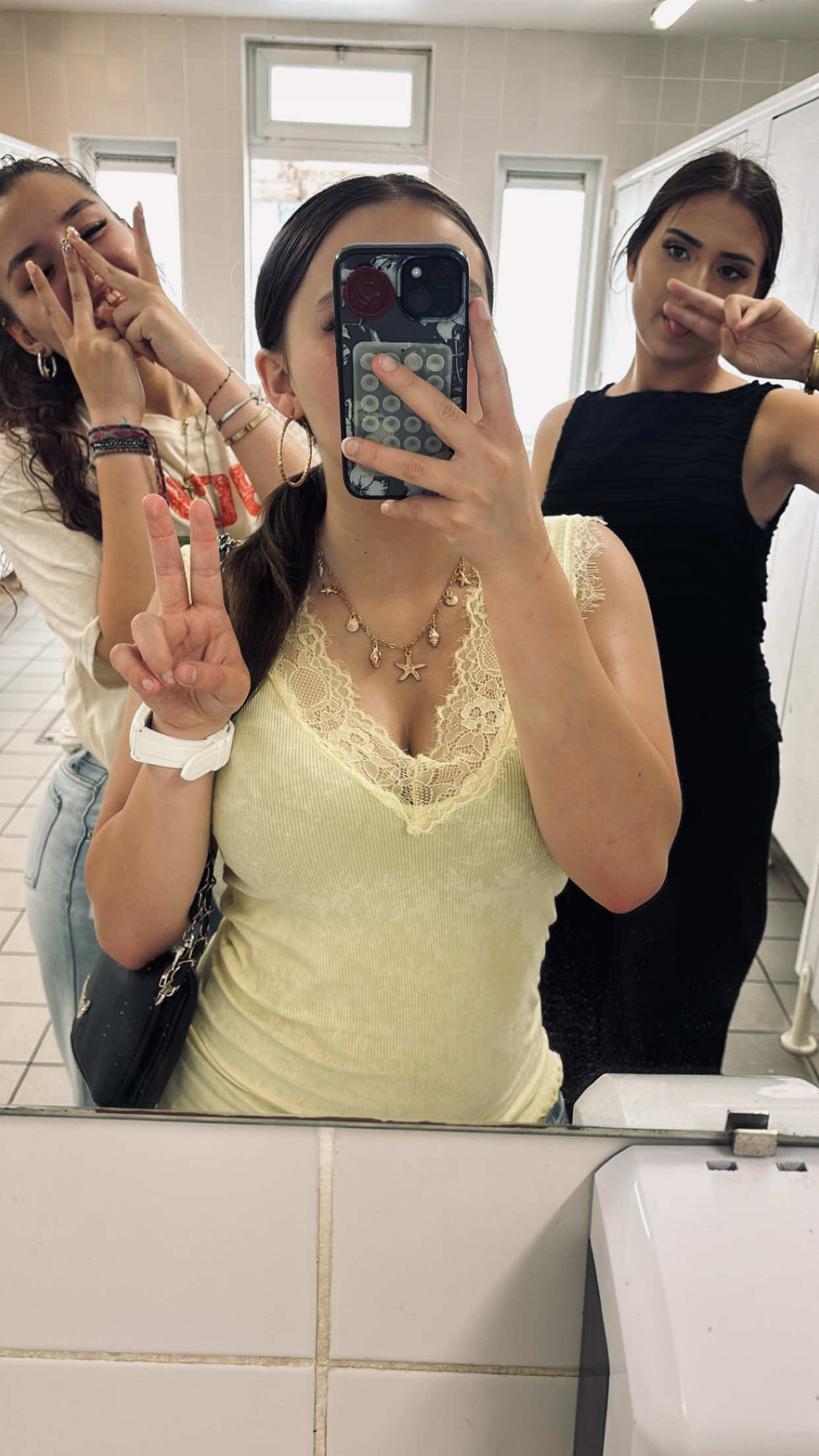 @𝐋𝐞́𝐚 ✞