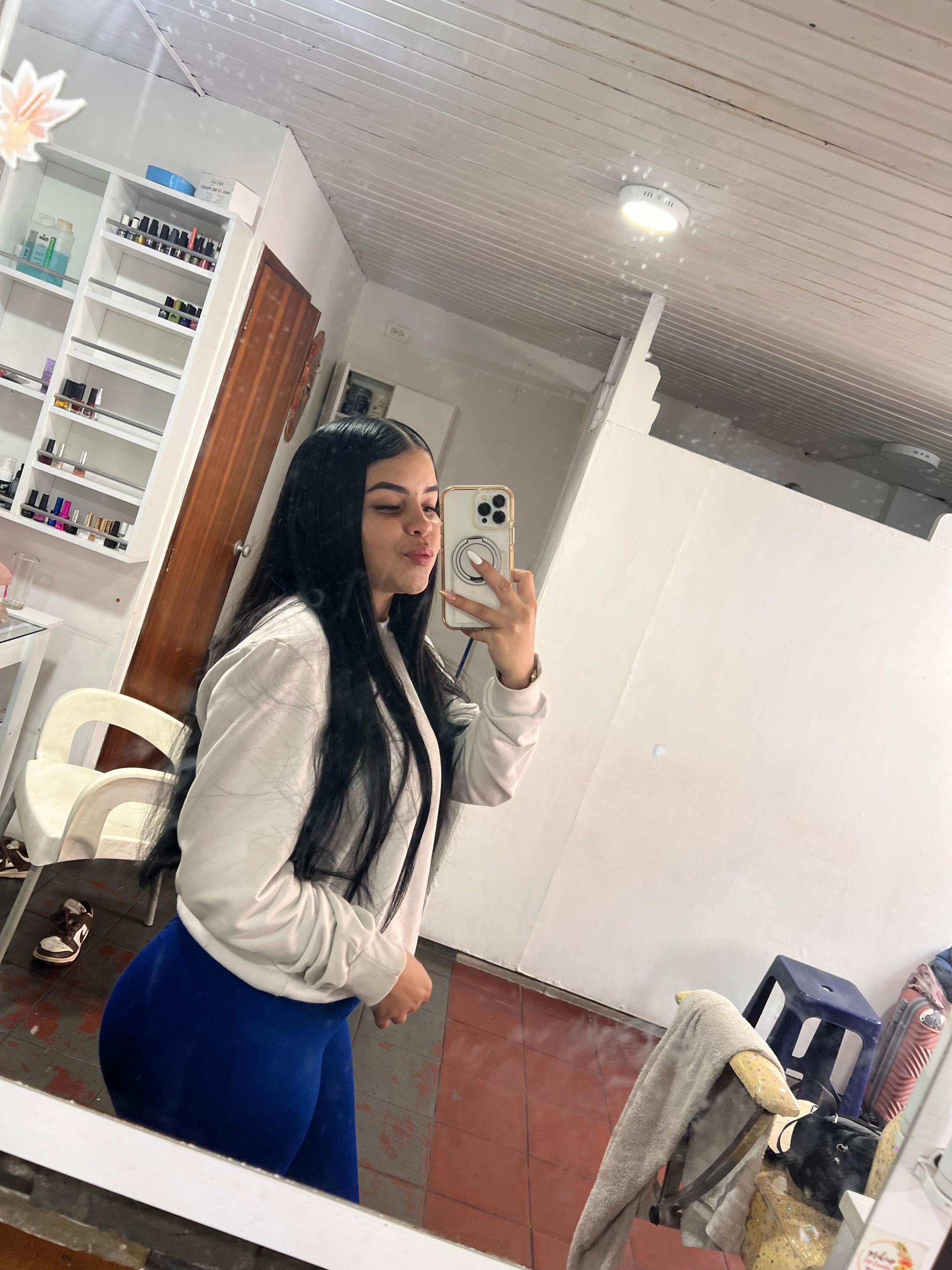 @Noemi 🤍.