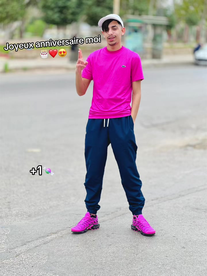 @𝓣𝓬𝓱𝓲𝓴𝓸𝓾 𝓹𝓪𝓽𝓻𝓸𝓷🦁