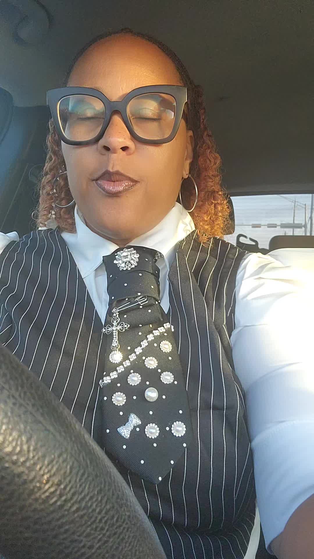 @adailydoseofsunshine