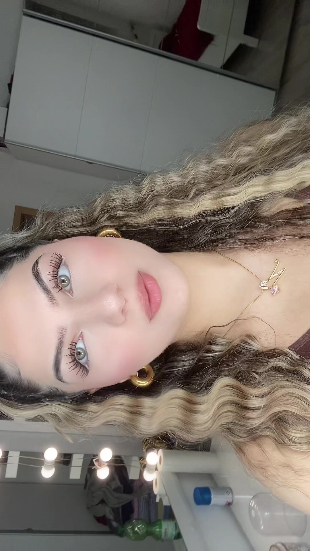 @nouraaa