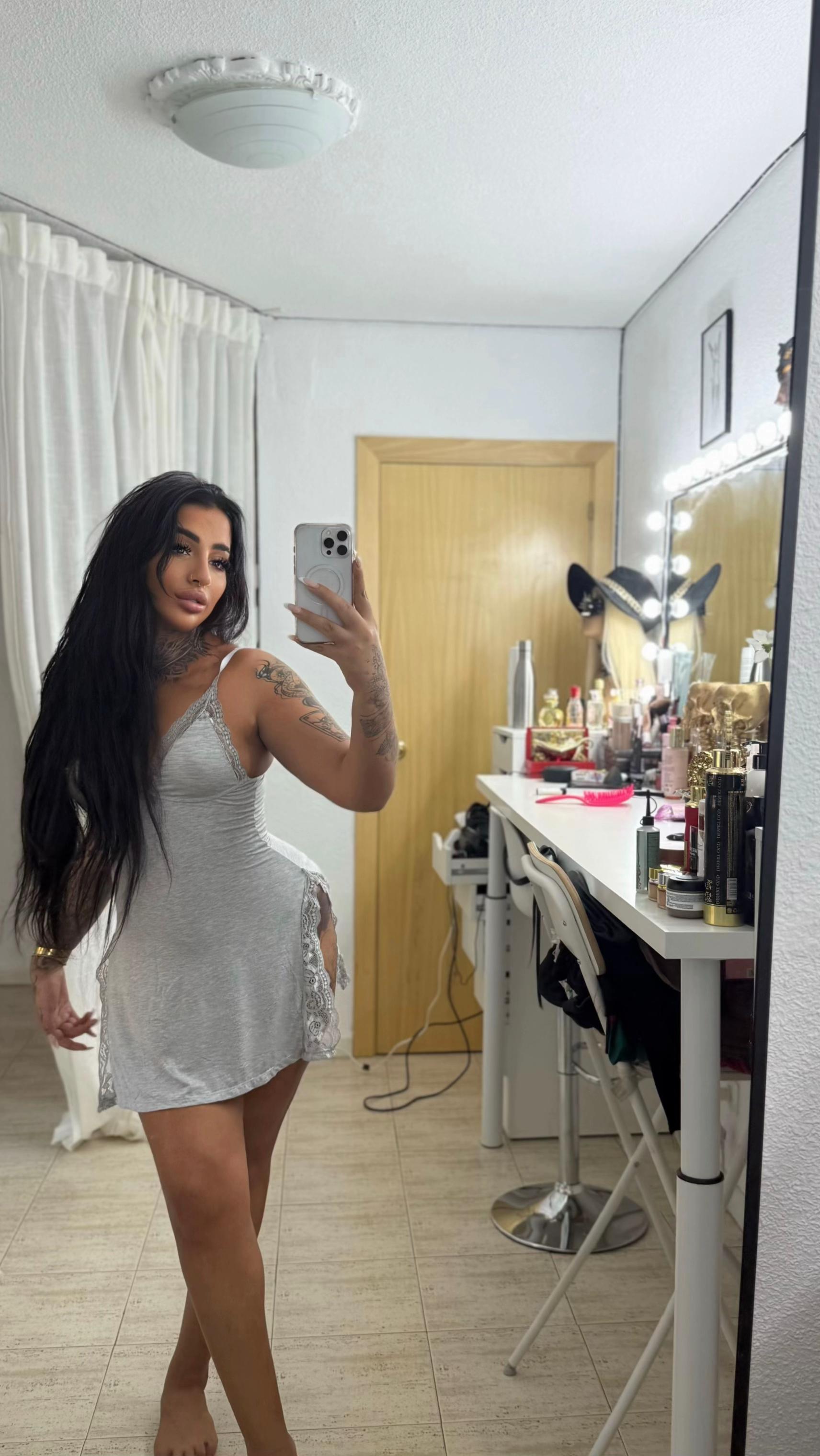 @Yolii