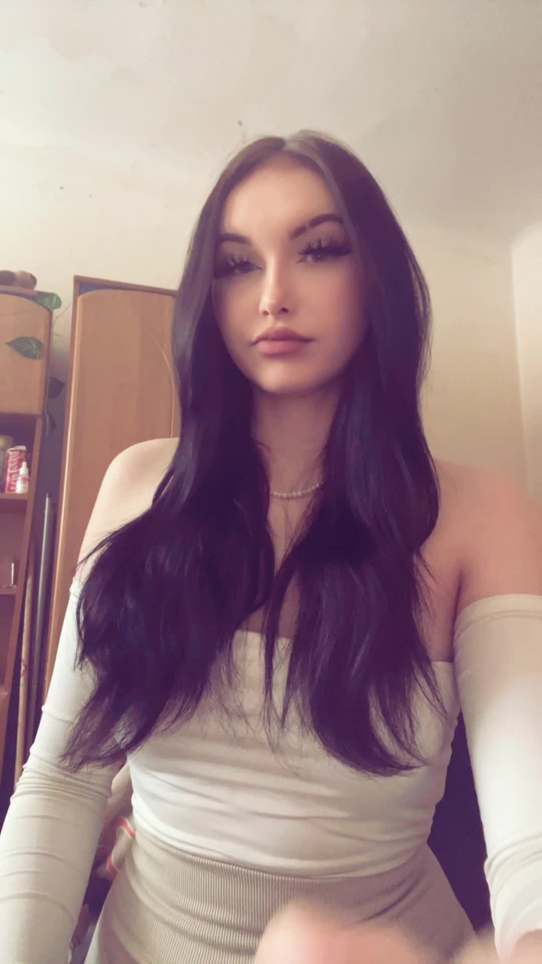 @🥷🏼👊🏻