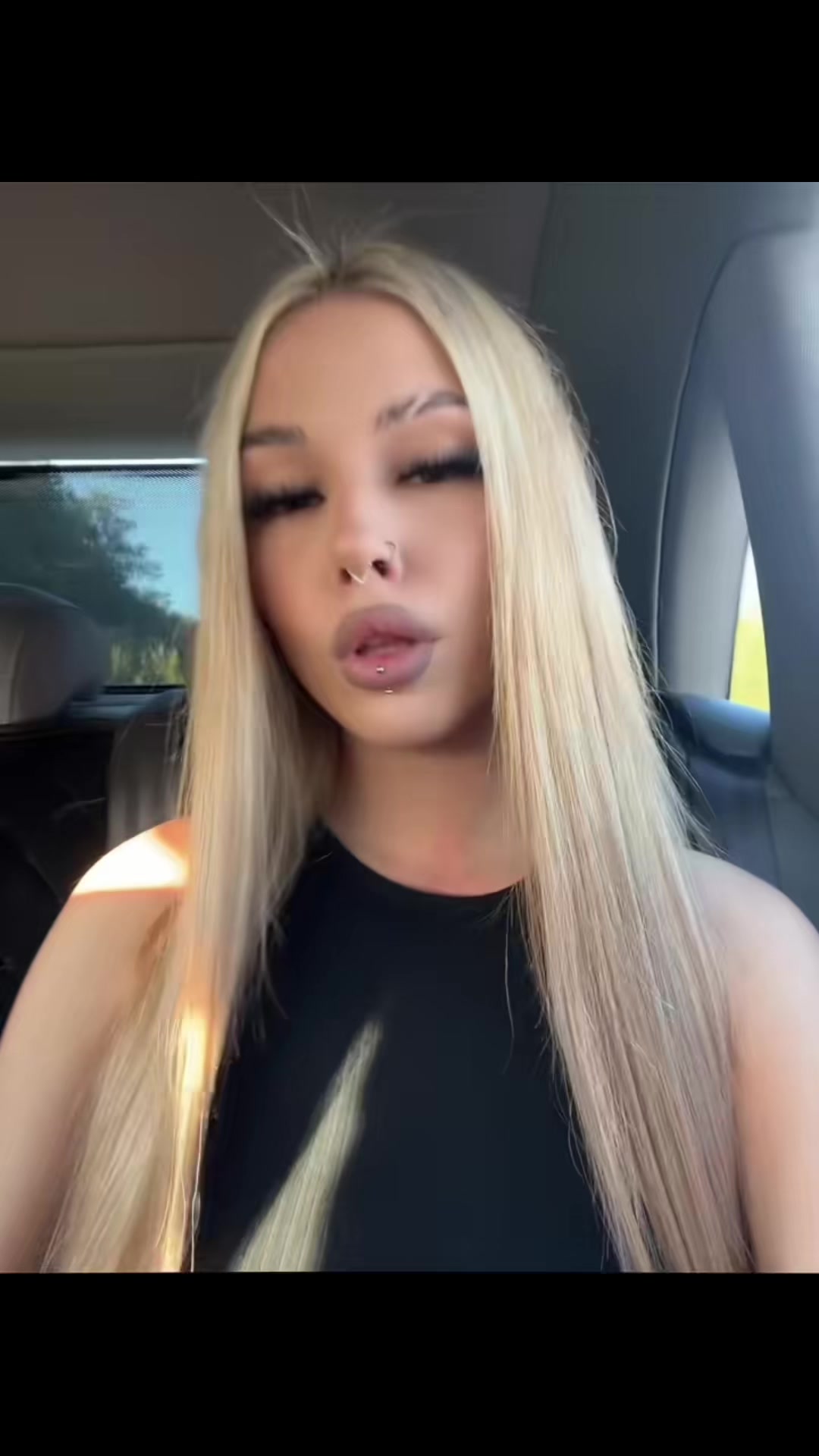 @lilillililililililililililili