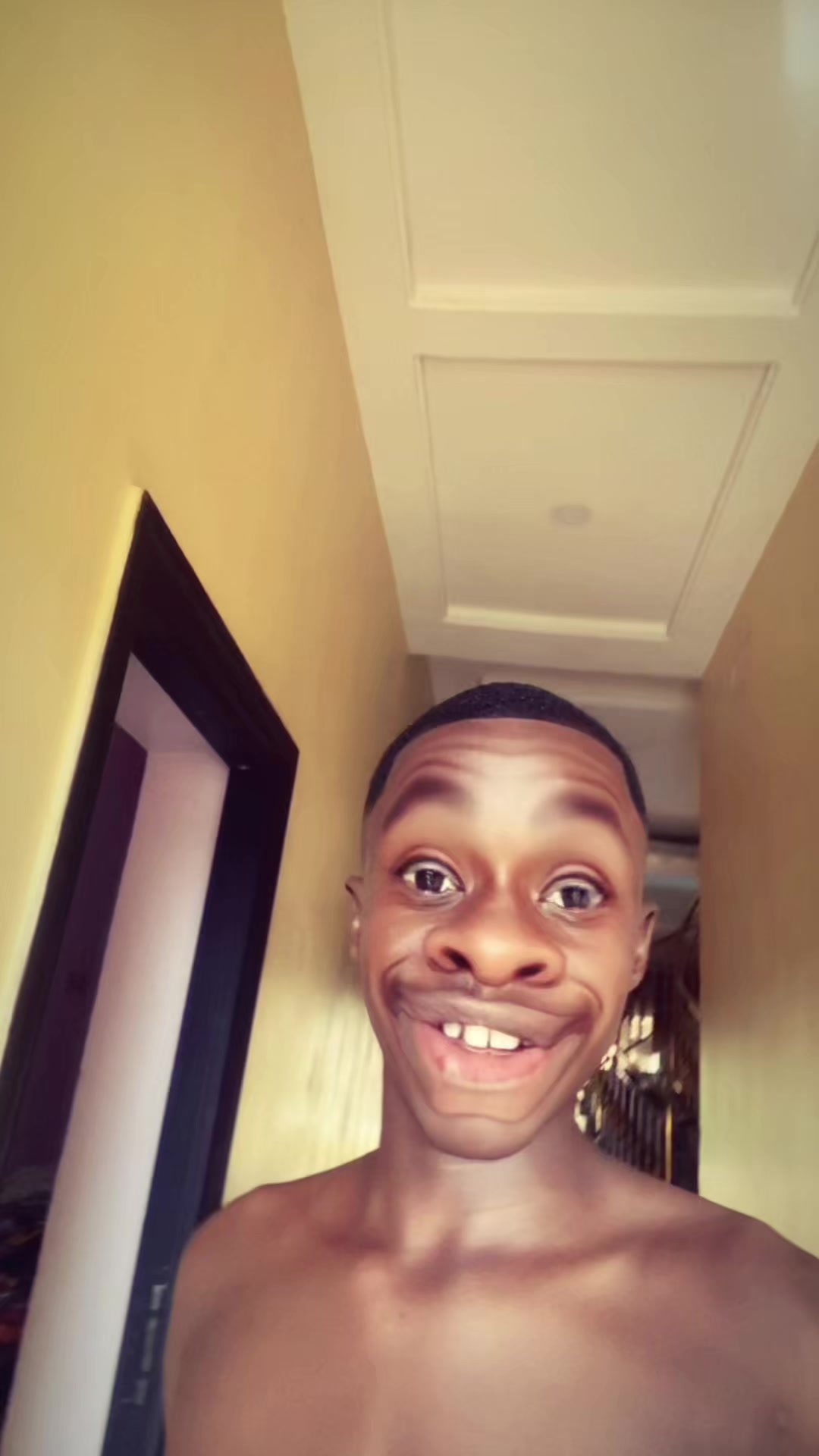 @Eke jnr🙂&zwj;&harr;️