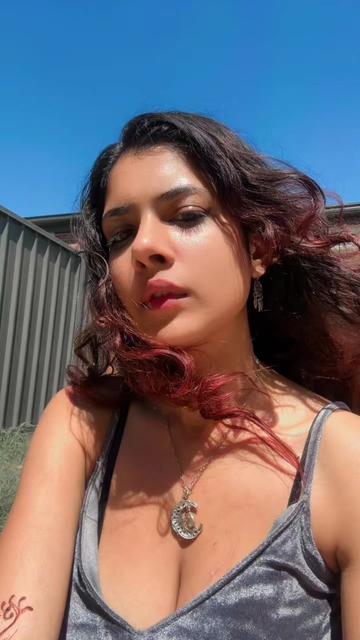 @KomalSethi