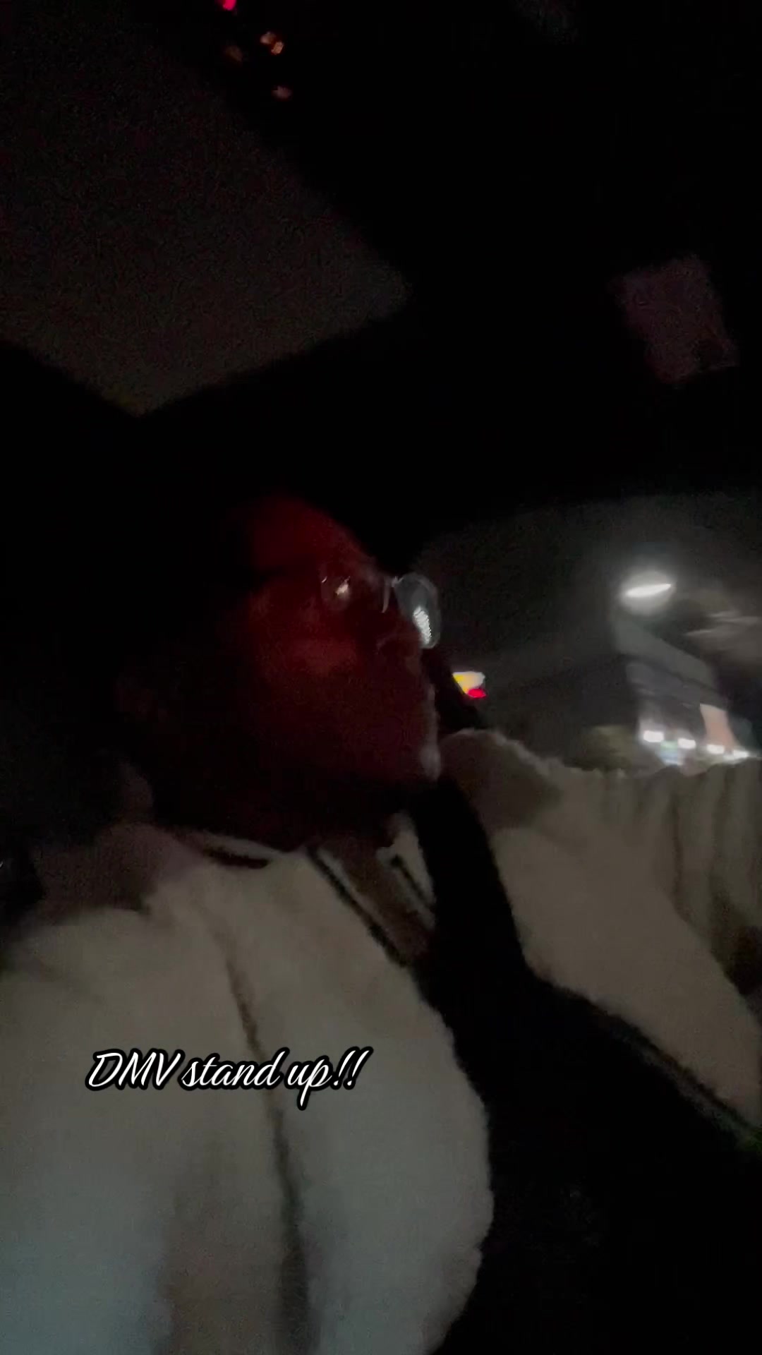 @😎