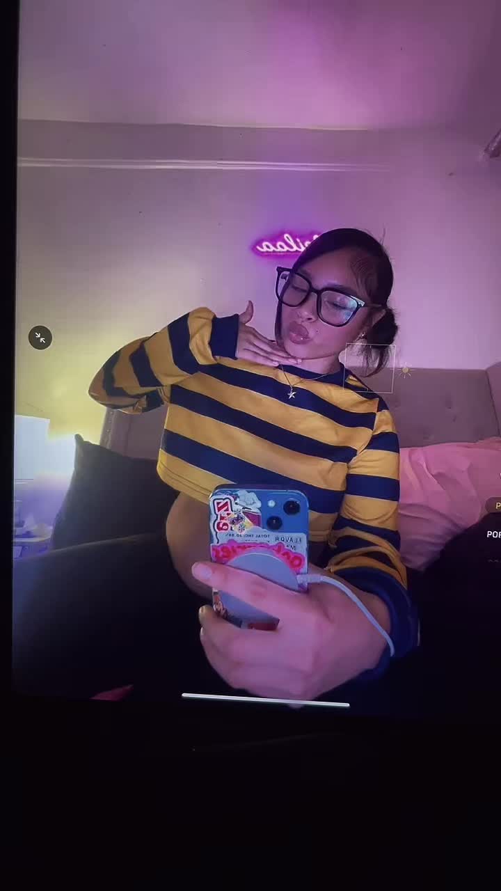 @Light$kinHottiee 💋